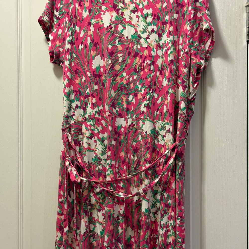 Lands' End Pink and White Floral Midi Dress v-neck with wrap silhouette size 18+ - Picture 2 of 4